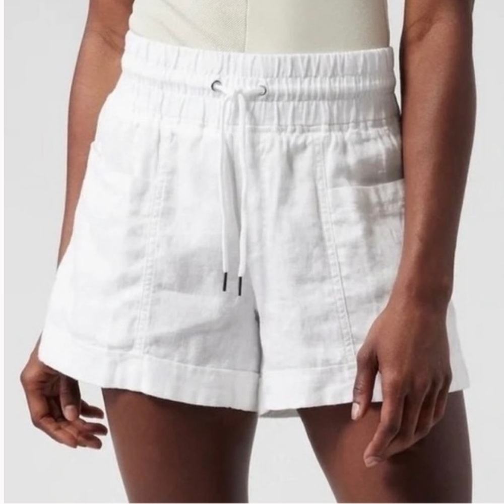 Athleta white Cabo linen shorts 4” inseam size 6